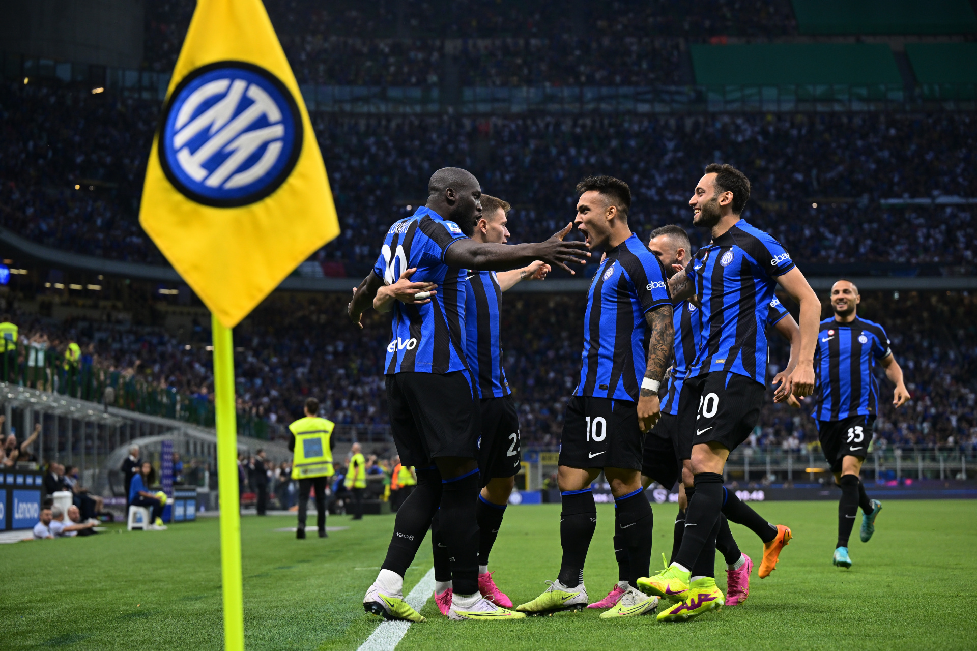 九游会-包含莱万多夫斯基巅峰对决，哈兰德与40激战澳大利亚队分钟，大胜胜负难料！的词条