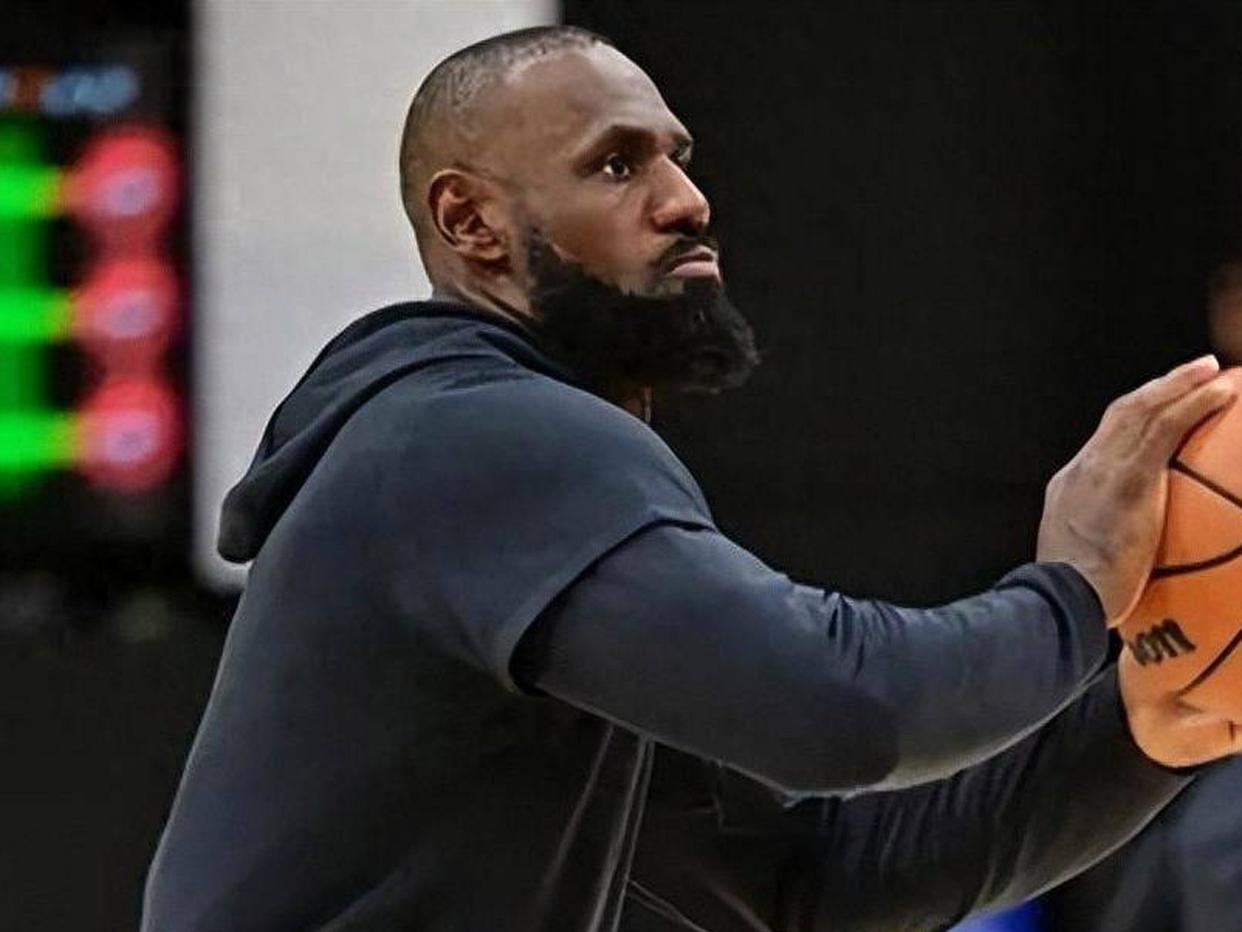 九游-詹姆斯在快船比赛中回归赛场，高光表现引发热议！的简单介绍